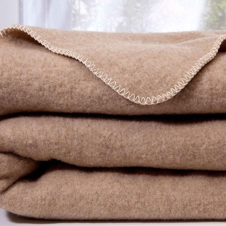 Couverture en laine naturelle - Chambre - Frachdark Maroc